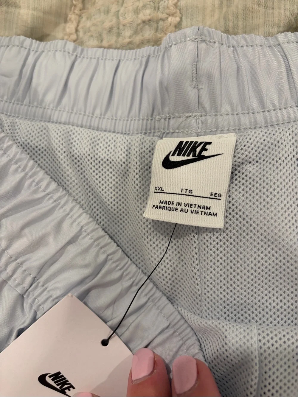 Nike Sportswear Woven Flow Swim Shorts Men XXL Light Gray NWT - Picture 3 of 7